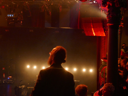Un spectateur attentif à la Cigale