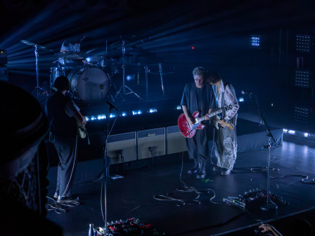 Moment complice de fin de concert